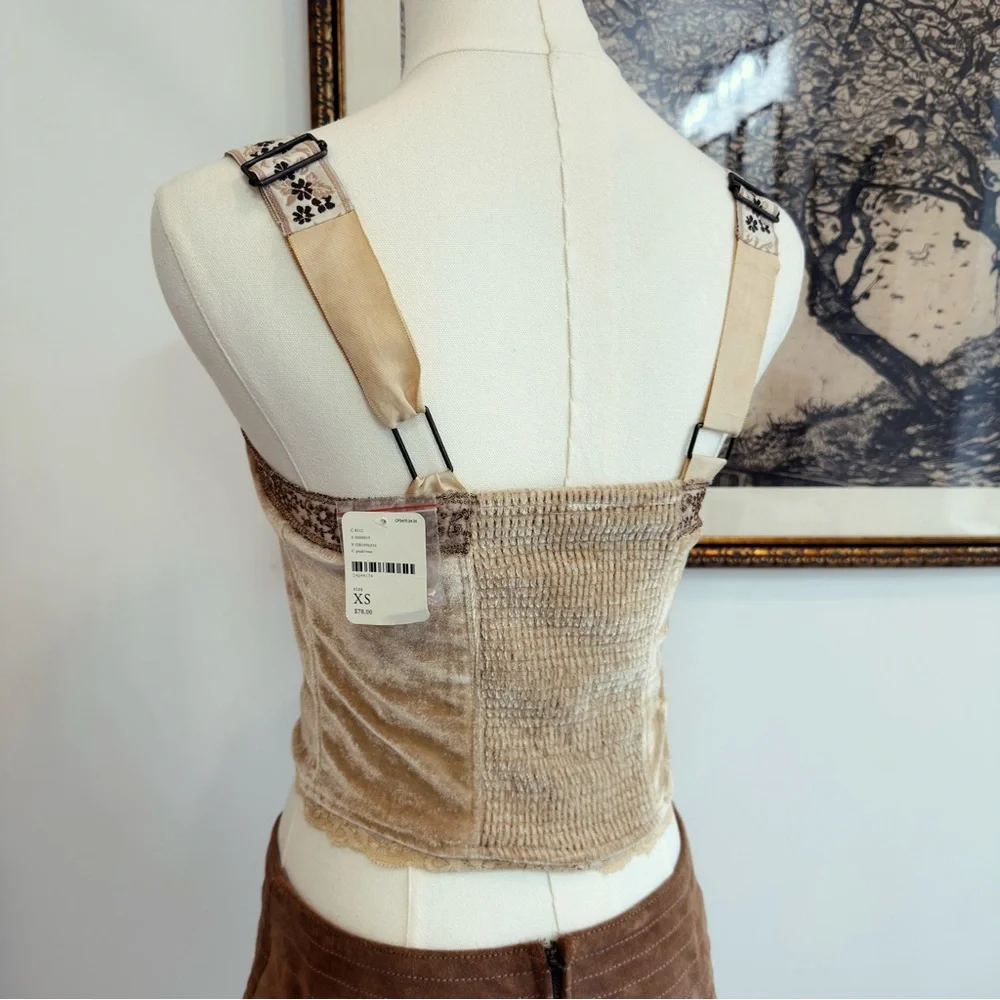 ✨ NWT FREE PEOPLE cami - Picture 3 of 3